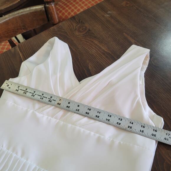 Vintage White Wedding Grecian Style Dress Sleeveless Empire Waist Medium Simple - Picture 4 of 5